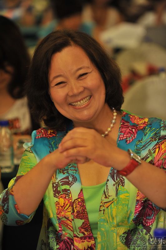 <em>方青卓</em>图片_<em>方青卓</em>被亲<em>妹妹</em>批不孝