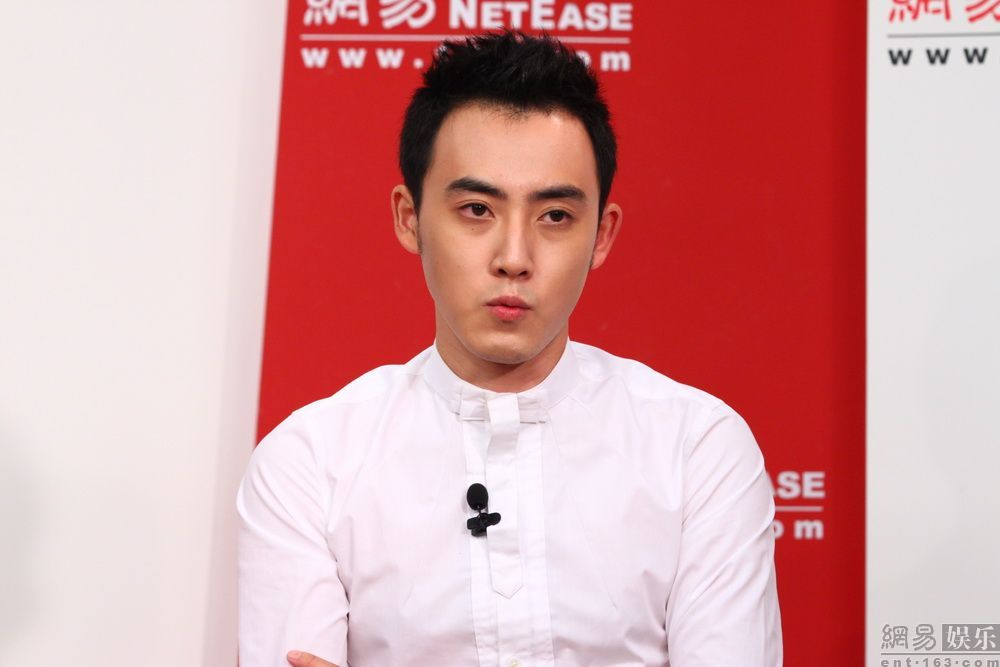 新 还珠 主创到访 小燕子称已准备好接受 板砖 