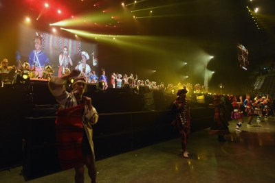 A-Lin高雄巨蛋开唱  现场有如原住民丰年祭