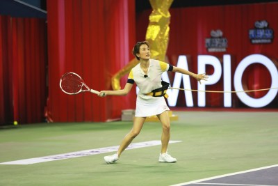 谢婷婷《来吧冠军》对战偶像李娜惊喜圆梦
