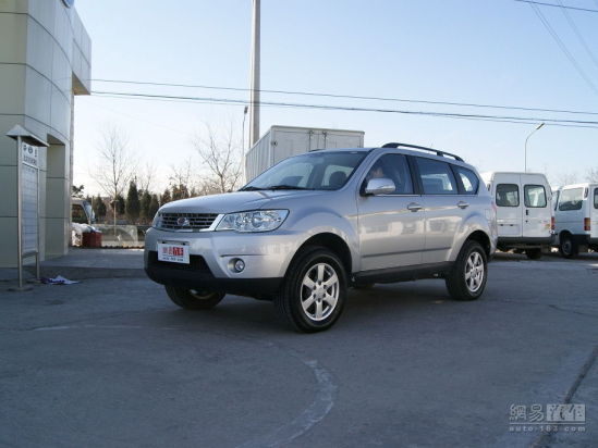 陆风X8 2009款 汽油4x4豪华型