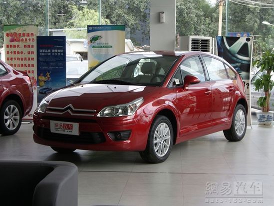 世嘉两厢 2011款 1.6手动炫雅型