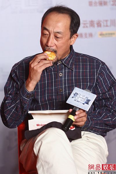 吕丽萍抱怨老公网瘾大 孙海英称"改过自新"