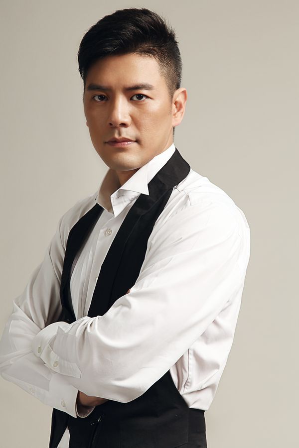 吴卓翰拍摄写真大片