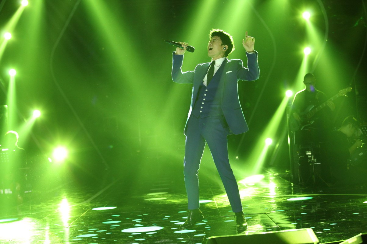 《我是歌手》张杰高音惊呆韩磊