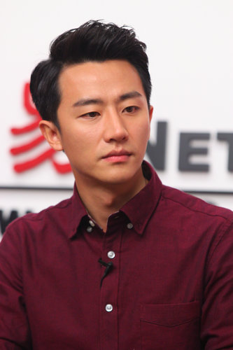 黄轩:拍激情戏导演从不喊停