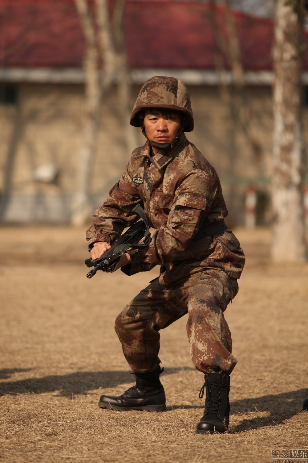 张丰毅王宝强袁弘入军营当兵