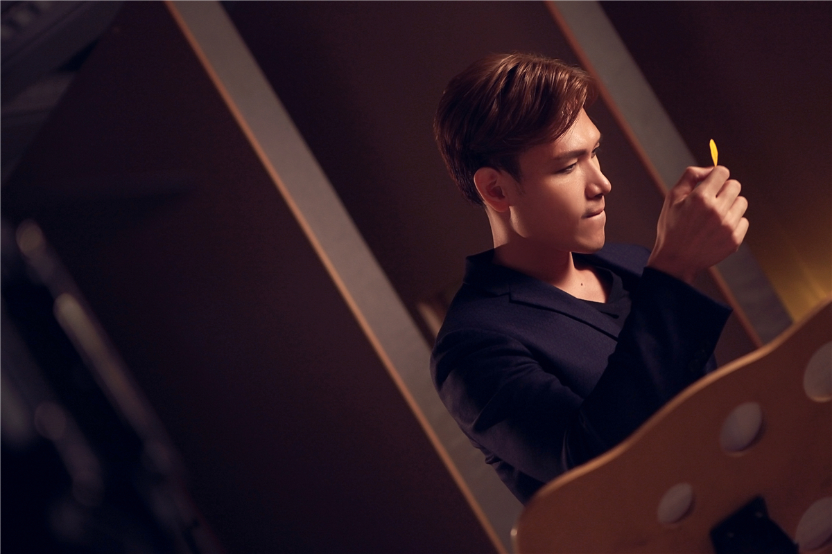 杨宗纬演唱会秀色可餐听觉盛宴视效不打折