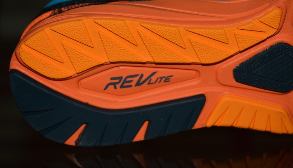 NEW BALANCE VAZEE NYC别注款第10张