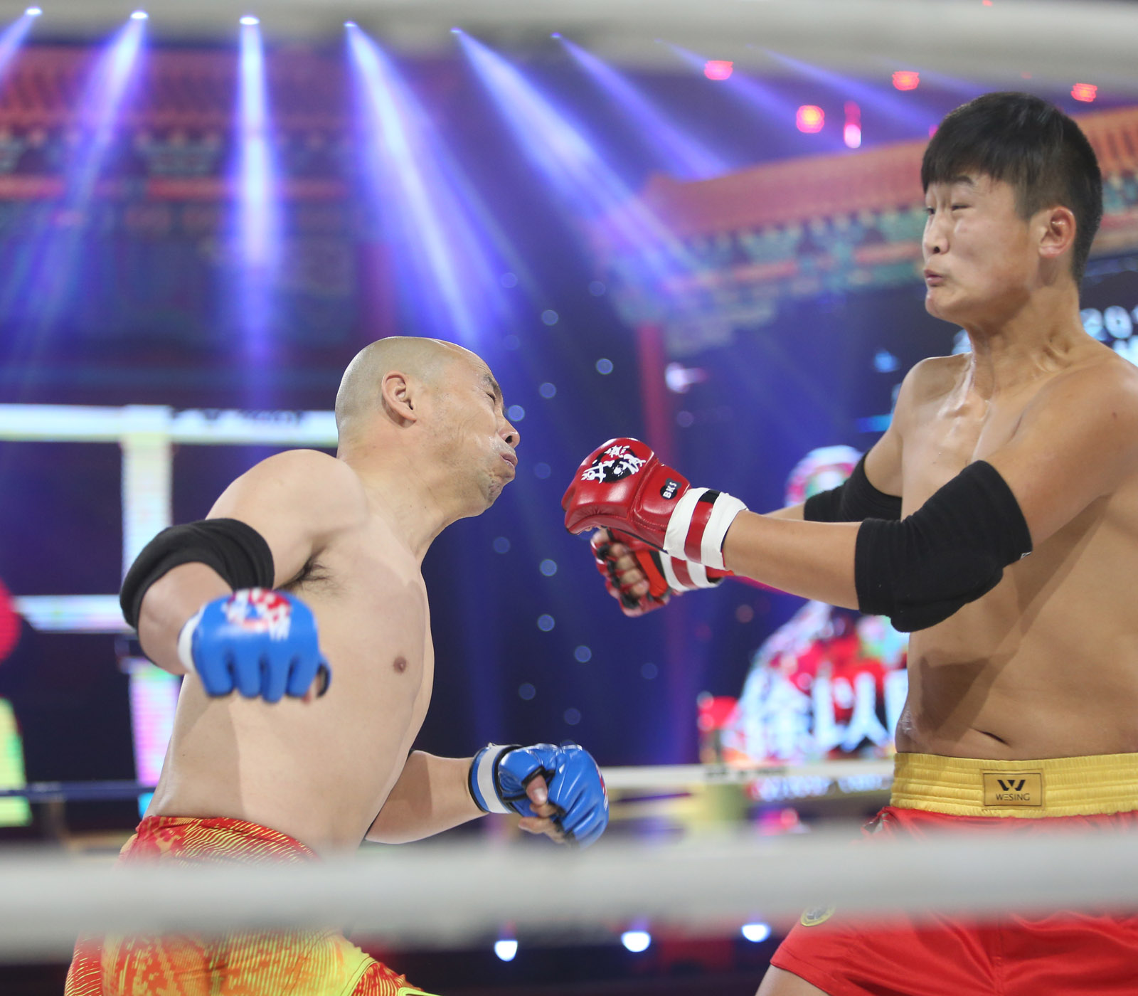 摩登4体育下载生态合作签约现场