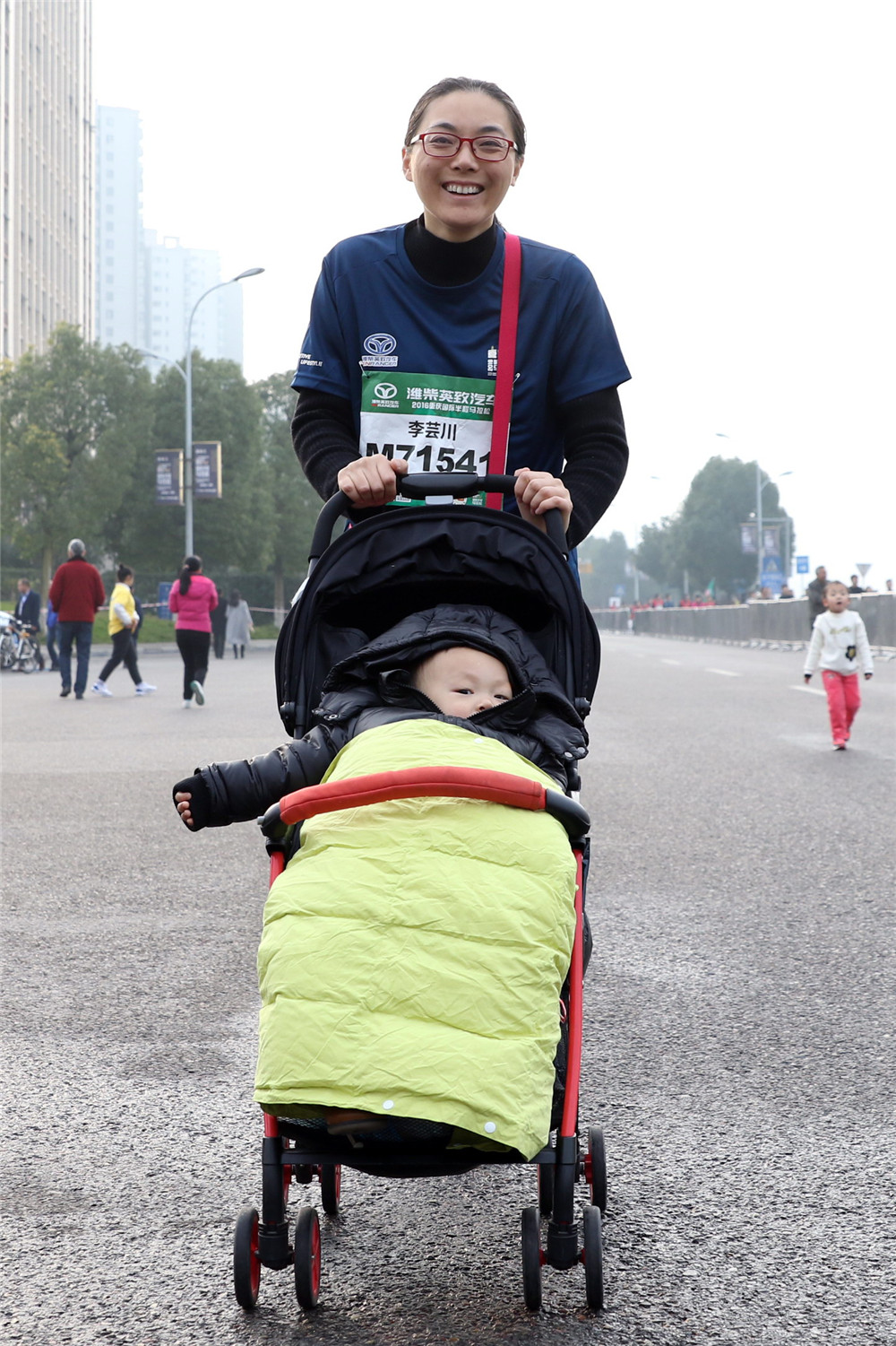 母子齐上阵第12张