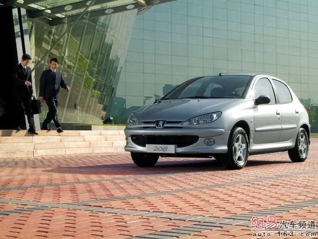 东风标致206s