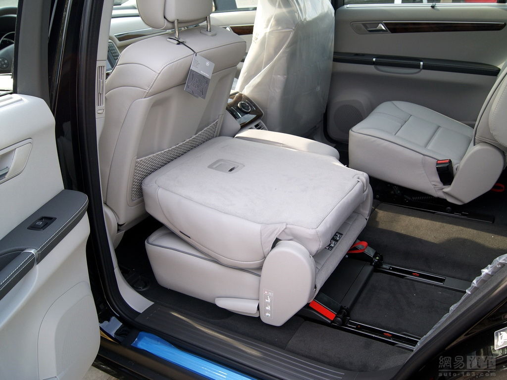 奔驰r级 2011款 r350l 4matic