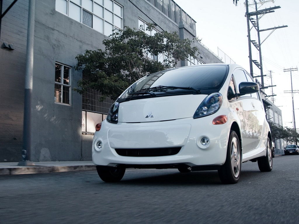 2012款三菱i-miev美国版