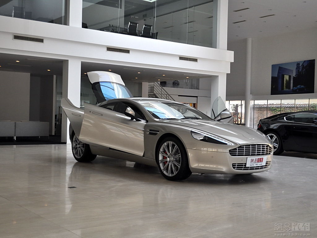 2011款阿斯顿·马丁rapide 6.0 touchtronic