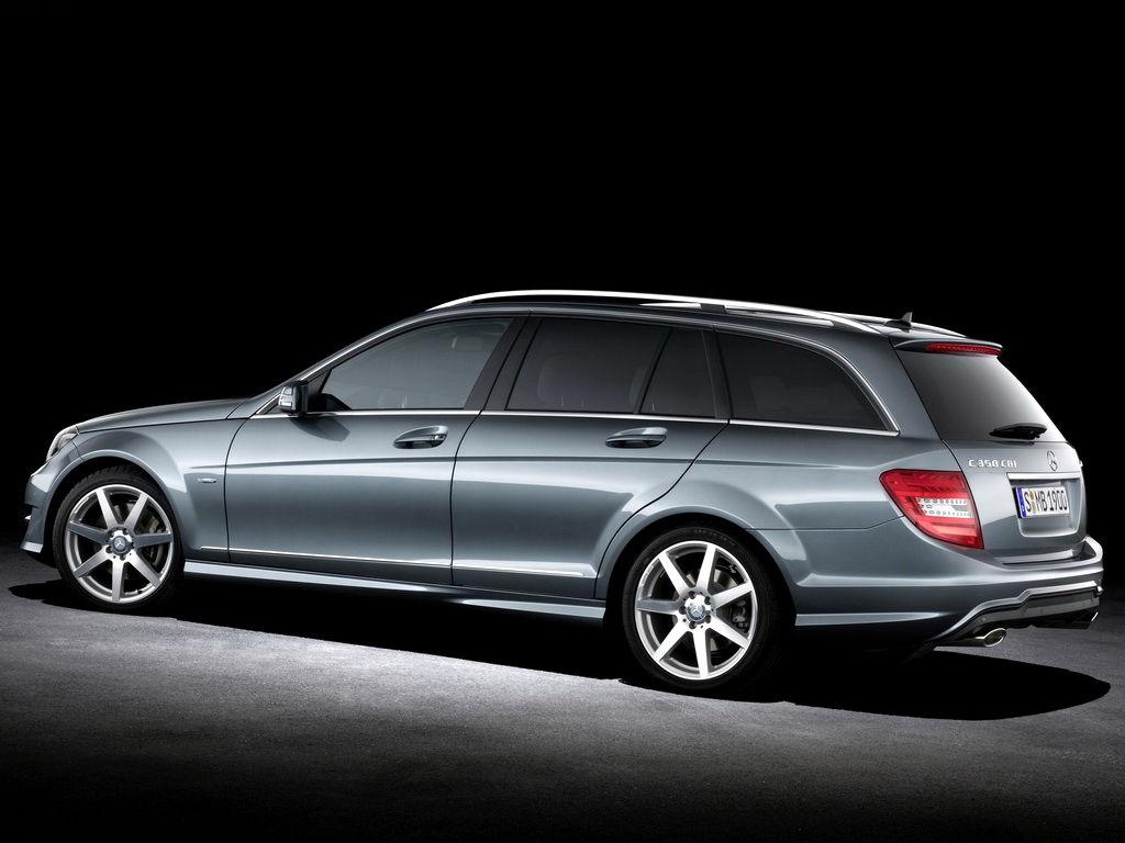 奔驰旅行车 来自网易