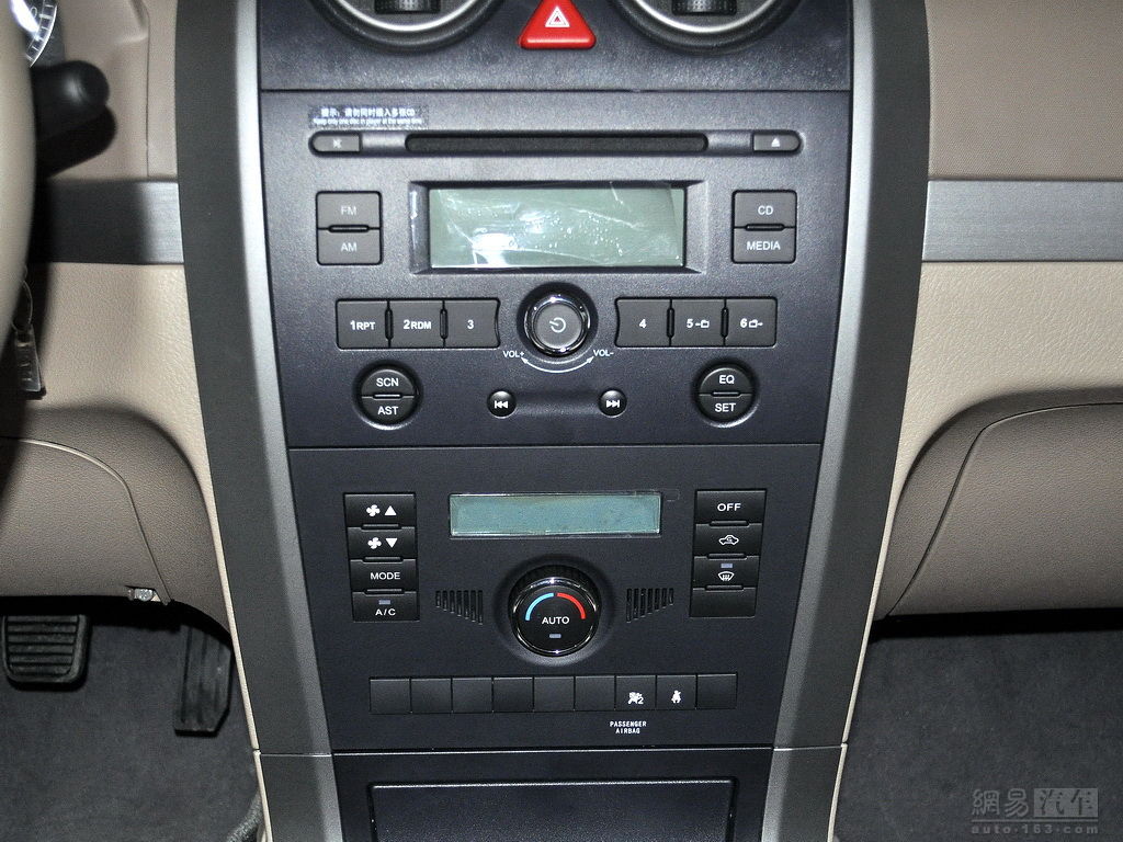 2010款长城哈弗h3 2.0锐意版两驱豪华型