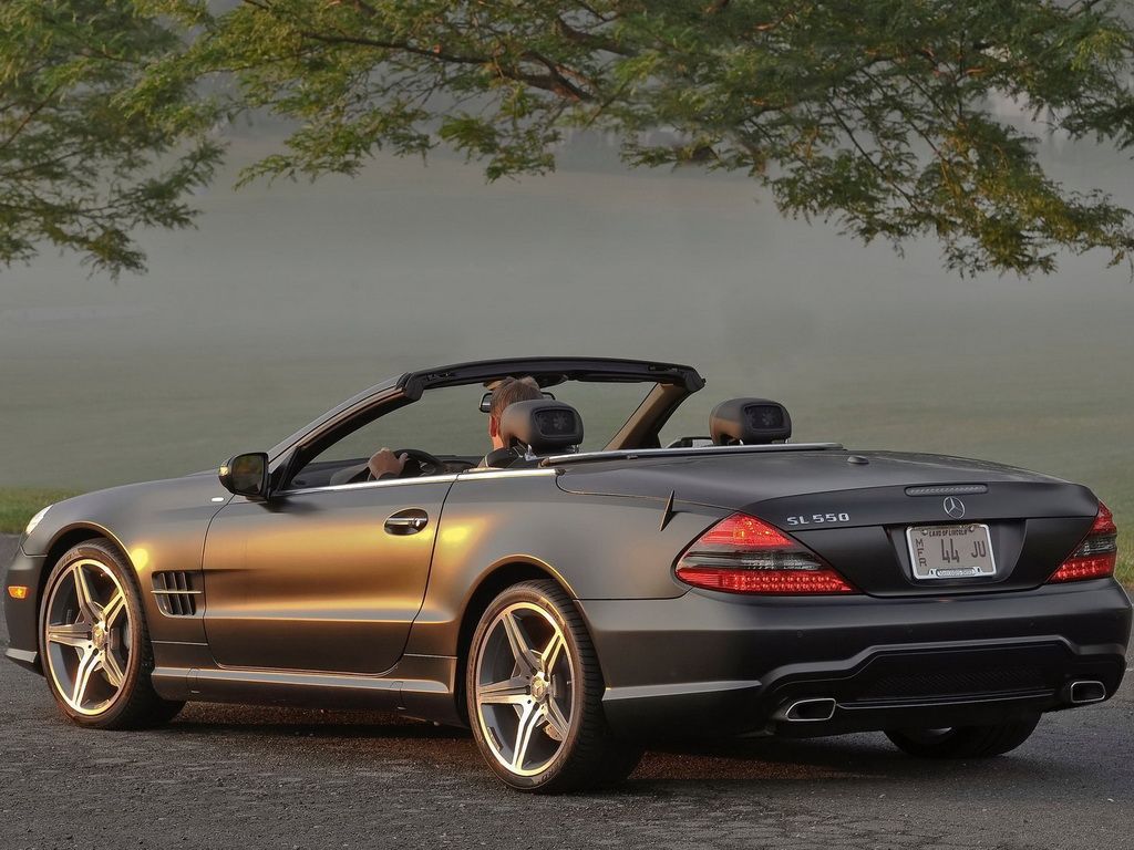 2011款奔驰sl550 night edition