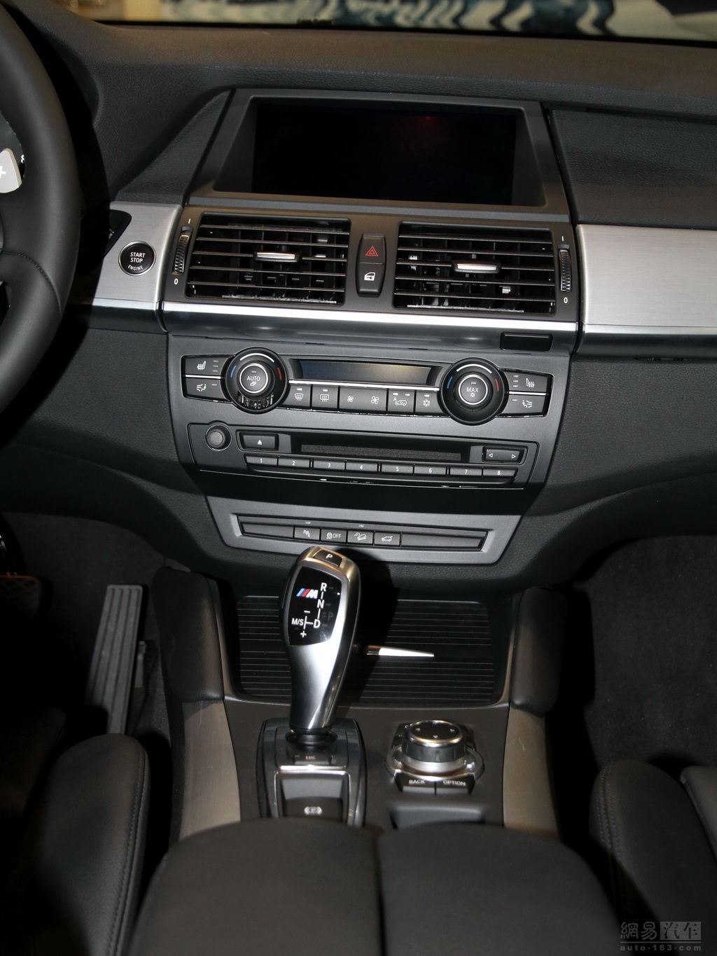 2010款宝马x5 m