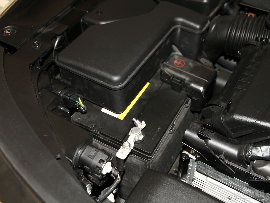 智跑 2012款 2.0at两驱(navi)--蓄电池品牌/型号 102 / 104