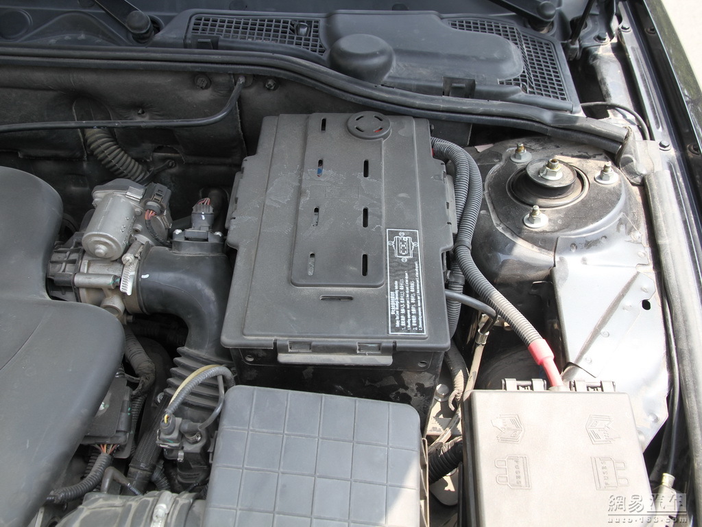 荣威750 2011款 1.8t at商雅版