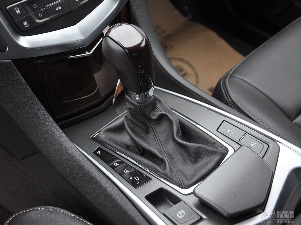 凯迪拉克srx(进口) 2010款 3.0at四驱豪华版--排挡杆整体 / 148