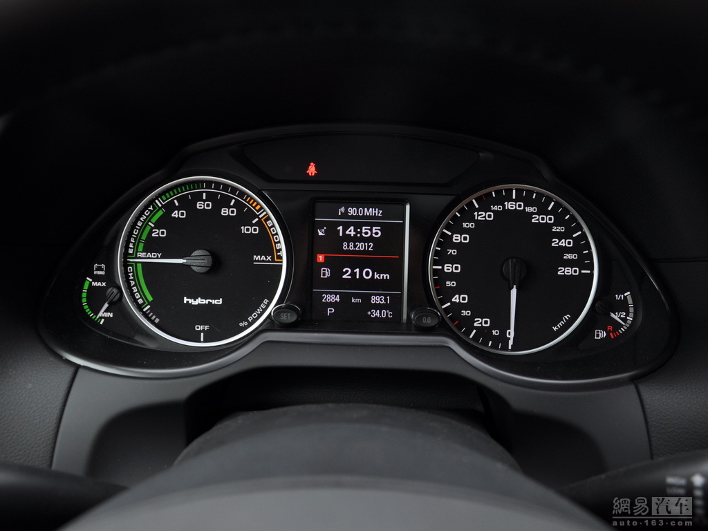 奥迪q5(进口) 2012款 2.0t at混动版--仪表盘 / 216