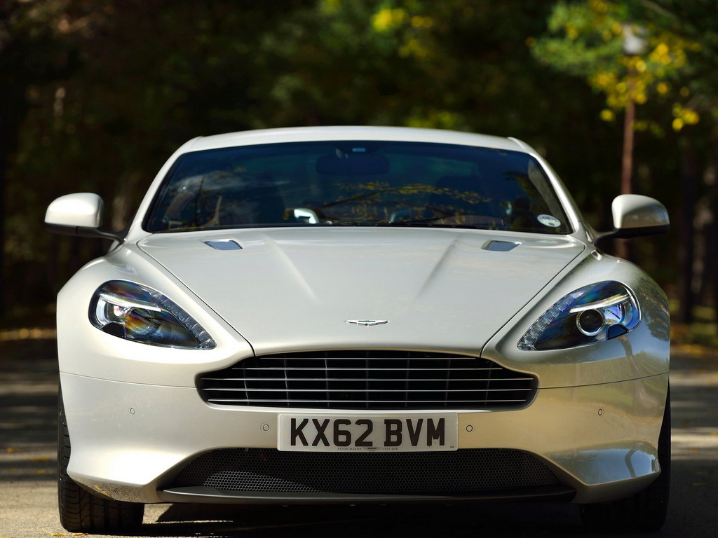 2013款阿斯顿马丁db9