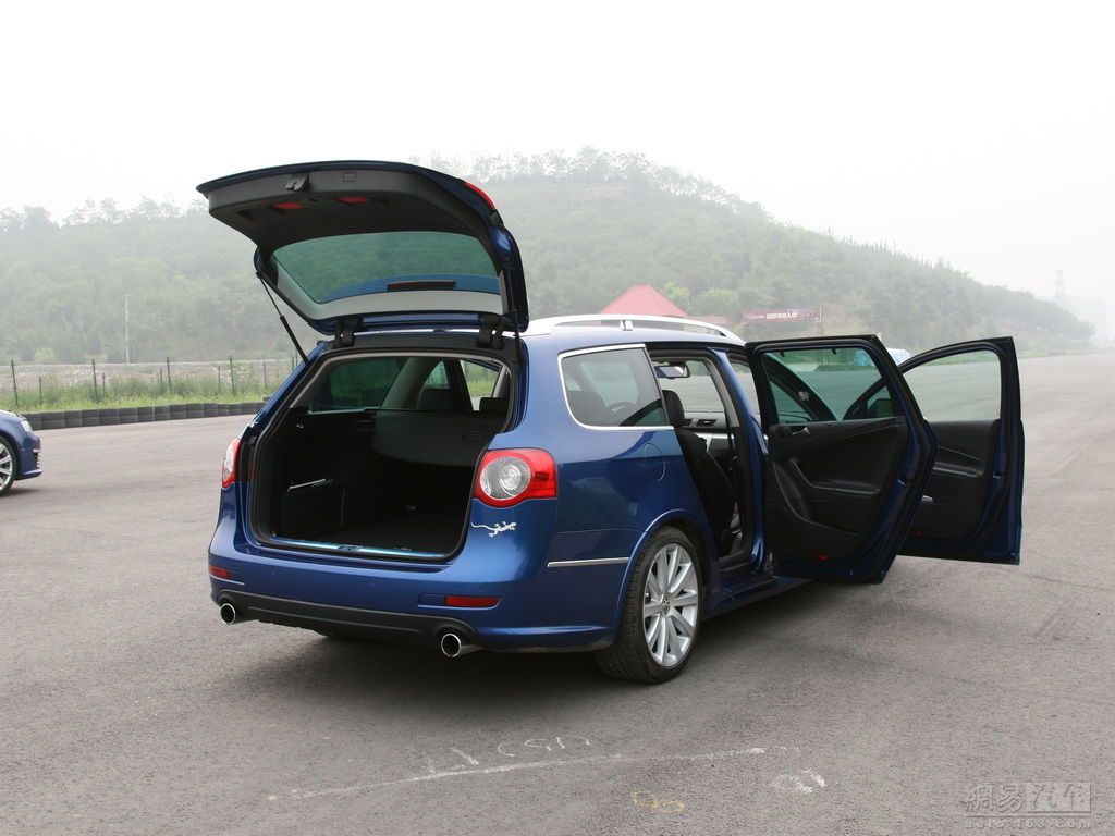 2008款 r36旅行版3.6 i fsi