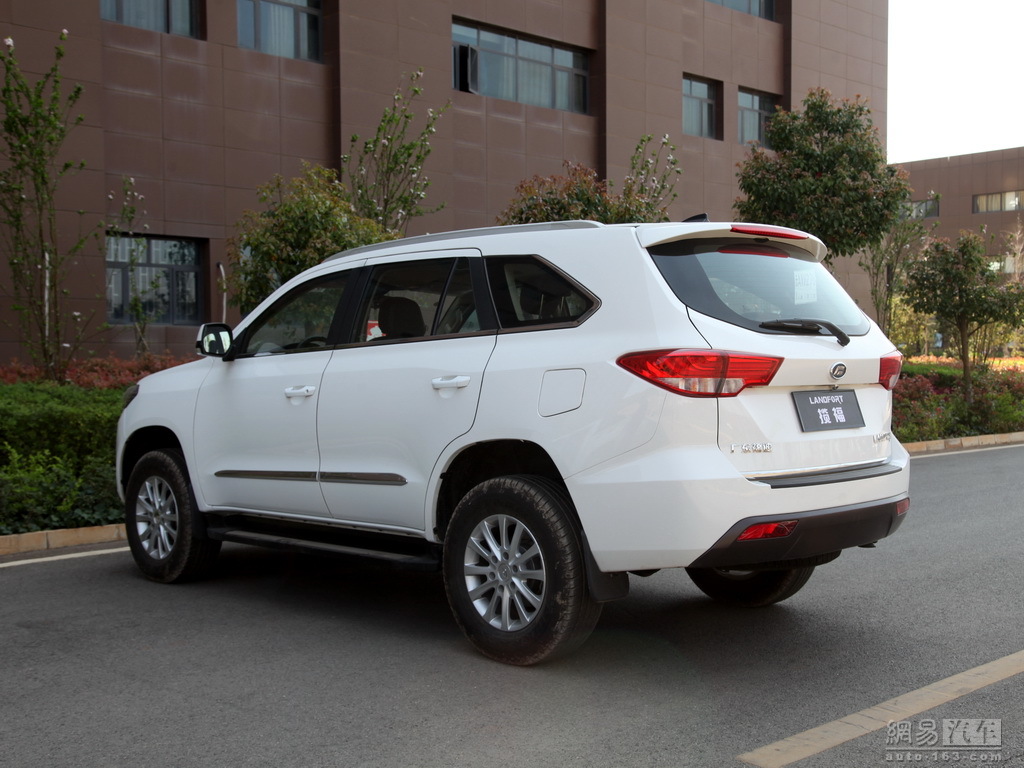 实惠/像普拉多 试驾福迪揽福