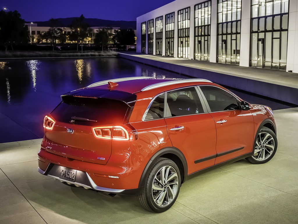 2017款起亚niro官图