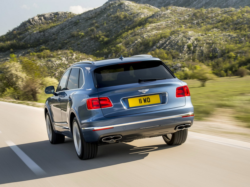 2017款宾利添越官方图