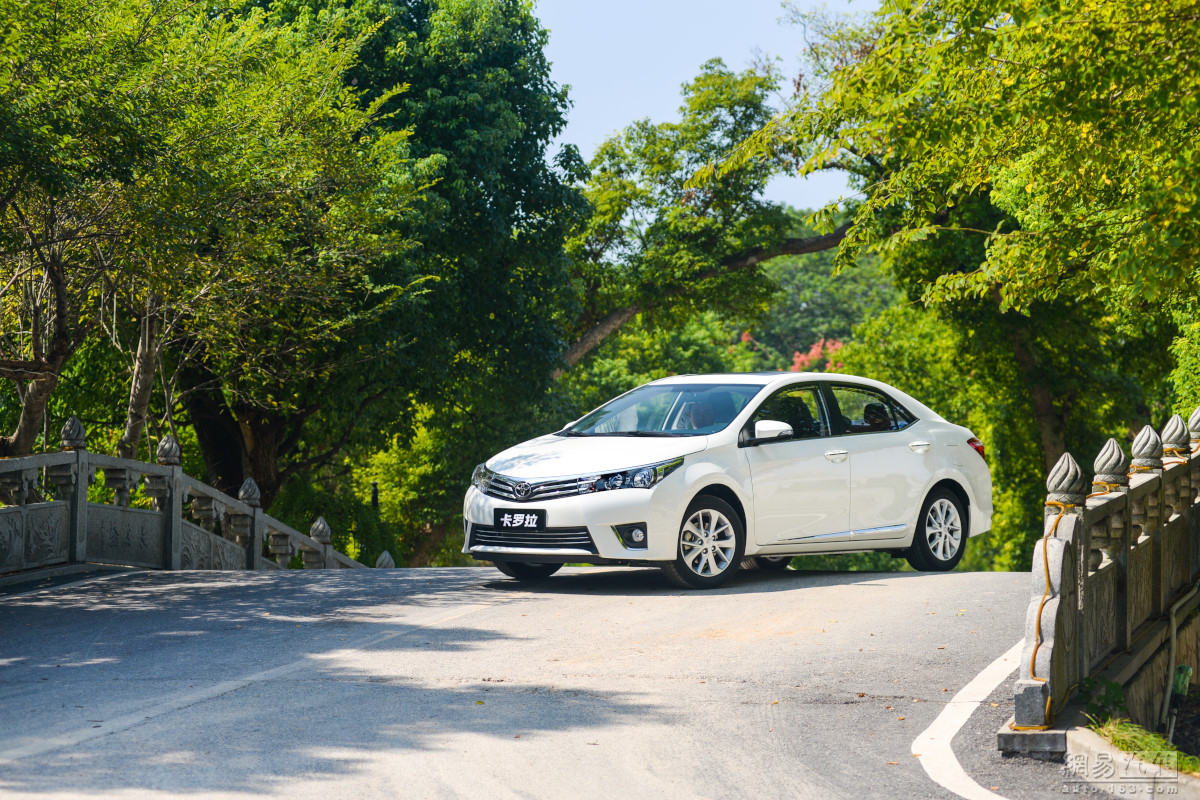 厚积"勃"发 场地试驾卡罗拉1.2t