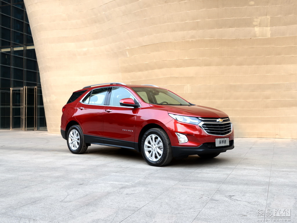 雪佛兰探界者 2017款 550t 9at四驱捍界版